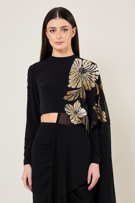 Namrata Joshipura_Black Jersey Sequins, Metallic Thread, Katnis Pre-draped Saree With Blouse _Online_at_Aza_Fashions