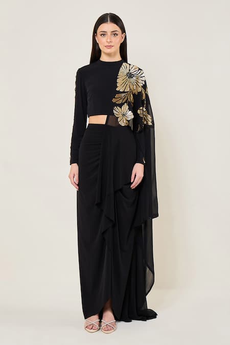 Namrata Joshipura Katnis Pre-Draped Saree With Embroidered Blouse 