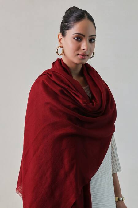 SHAZA_Maroon Gazala Cashmere Solid Shawl _Online_at_Aza_Fashions