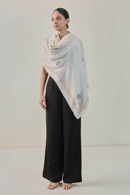 SHAZA Ivory Norhan Floral Embroidered Pashmina Stole 