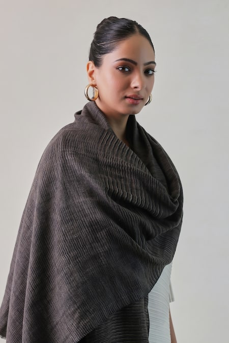 SHAZA Nadira Pashmina Reversible Ekkat Pattern Stole 