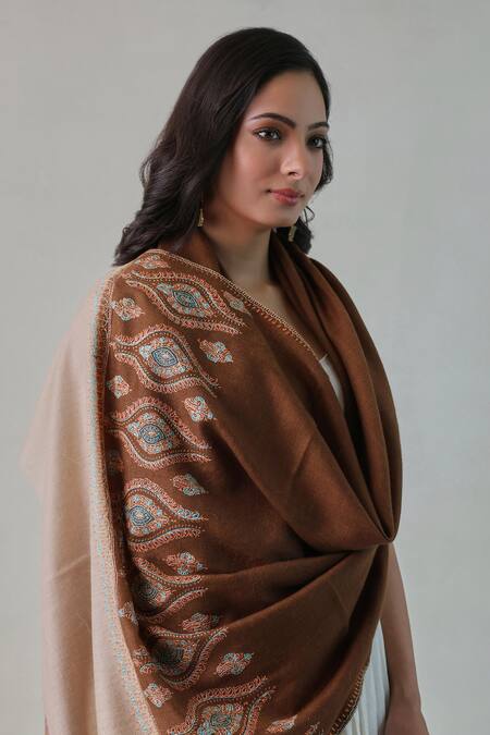SHAZA Brown Nusrat Handwoven Needlework Embroidered Stole Online at Aza Fashions SHAZA_Brown Nusrat Handwoven Needlework Embroidered Stole _Online_at_Aza_Fashions