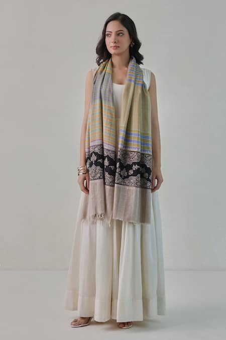 Shop SHAZA Multi Color Nusrat Handwoven Striped Pashmina Stole at Aza Fashions Shop_SHAZA_Multi Color Nusrat Handwoven Striped Pashmina Stole _at_Aza_Fashions