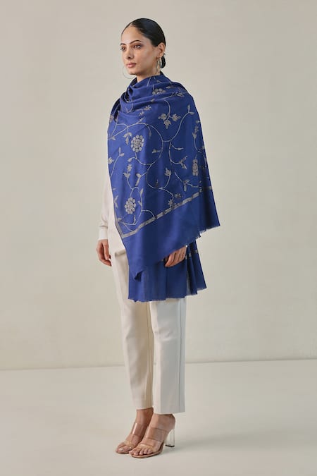 SHAZA Era Of Zaywar Jaal Bel Pattern Stole 
