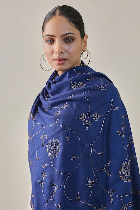 SHAZA Era Of Zaywar Jaal Bel Pattern Stole 