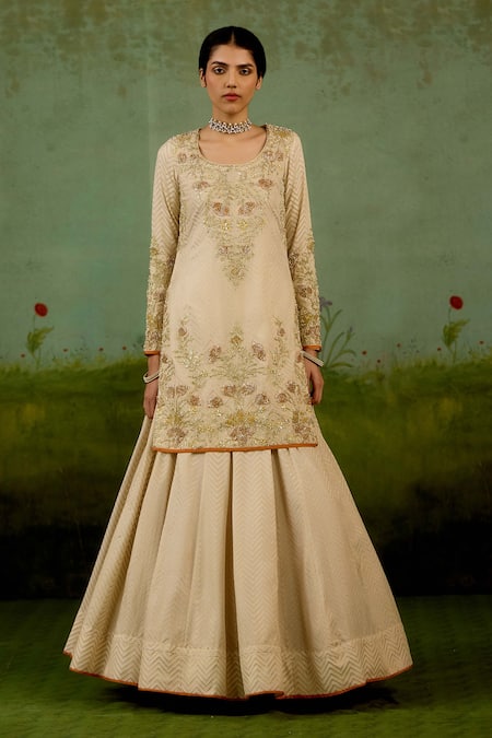 Buy Shyam Narayan Prasad Ivory Brocade, Organza Embroidery, Metallic Thread, Zardozi Kurta Lehenga Set Online at Aza Fashions Buy_Shyam Narayan Prasad_Ivory Brocade, Organza Embroidery, Metallic Thread, Zardozi Kurta Lehenga Set _Online_at_Aza_Fashions