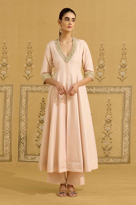 Shyam Narayan Prasad Zardozi Embroidered Kurta & Pant Set 