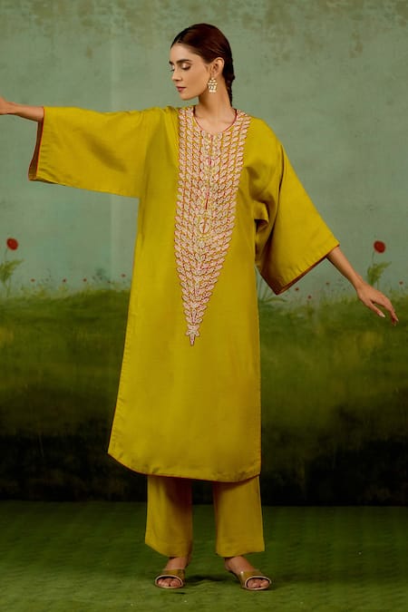 Shyam Narayan Prasad Zardozi Embroidered Kurta & Pant Set 