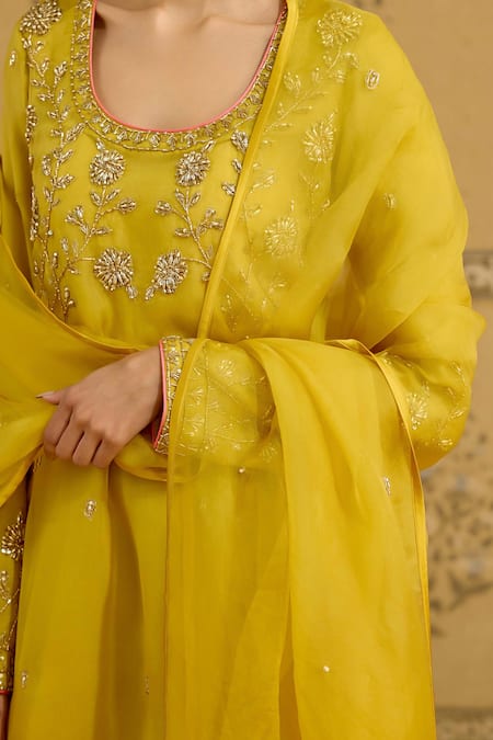 Shyam Narayan Prasad Yellow Silk Organza Embroidery, Sequins, Beads, Zari Zardozi Kurta Pant Set at Aza Fashions Shyam Narayan Prasad_Yellow Silk Organza Embroidery, Sequins, Beads, Zari Zardozi Kurta Pant Set _at_Aza_Fashions