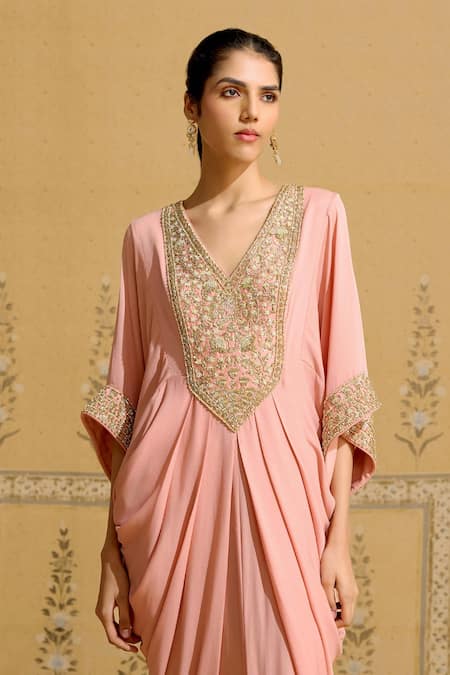 Shyam Narayan Prasad Pink Georgette Embroidery, Zari V-neck Zardozi Kaftan at Aza Fashions Shyam Narayan Prasad_Pink Georgette Embroidery, Zari V-neck Zardozi Kaftan _at_Aza_Fashions
