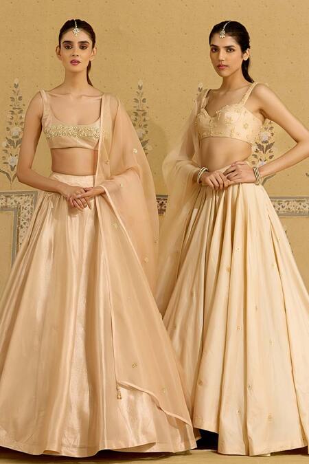 Buy_Shyam Narayan Prasad_Gold Brocade, Tissue, Organza Embroidery, Zari Square Neck Zardozi Lehenga Set 