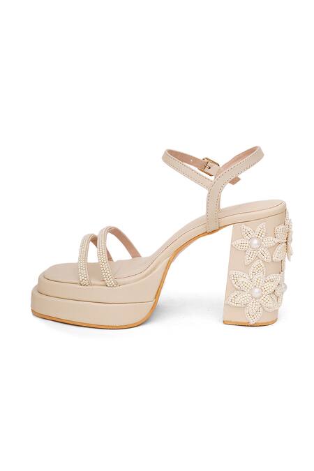 Buy_Sole House_Cream Pearls, Embroidery Daisy Block Heels _Online_at_Aza_Fashions