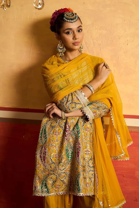 Tasuvure Indes_Yellow Silk, Georgette Embroidery, Mirrors, Elizey Gara Kurta Salwar Set _at_Aza_Fashions