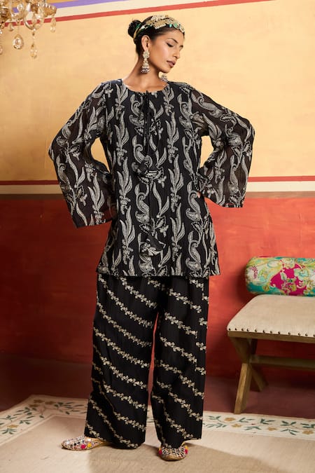 Buy_Tasuvure Indes_Black Georgette Embroidery, Sequins Round Neck Paisley Kurta With Farshi Salwar 