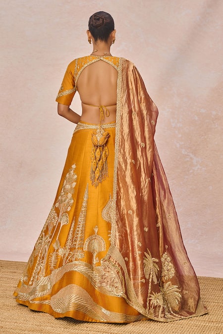 Masaba_Orange Silk, Tissue Embroidery, Zari, The Dil Lubhata 12 Kalis Lehenga Set _Online_at_Aza_Fashions