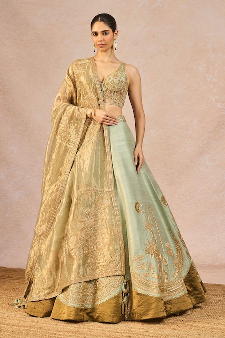 Buy_Masaba_Green Tissue, Organza Embroidery, Beads, Ikrar Hua Chand 6 Kalis Lehenga Set _Online_at_Aza_Fashions