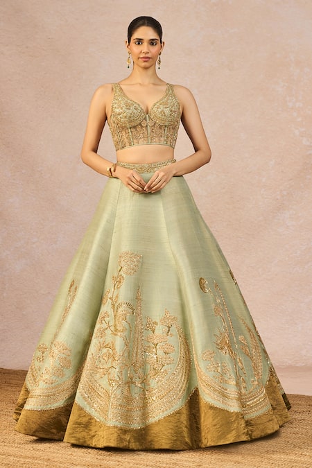 Buy_Masaba_Green Tissue, Organza Embroidery, Beads, Ikrar Hua Chand 6 Kalis Lehenga Set 
