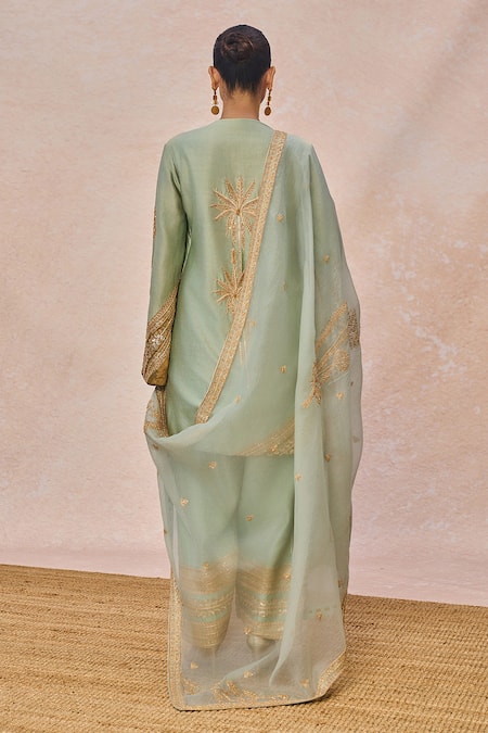 Masaba Ikrar Hua Gul Chaand Embroidered Kurta Set 