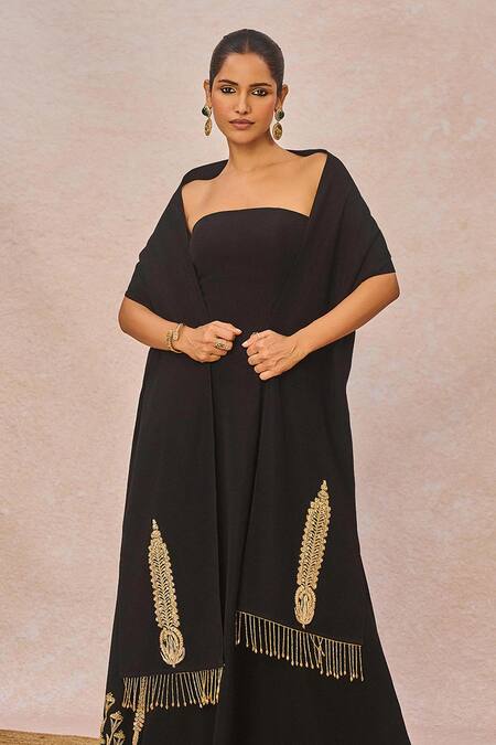 Masaba_Black Crepe Embroidery, Metallic Thread, Pyaar Ke Charche Gown With Stole _Online_at_Aza_Fashions