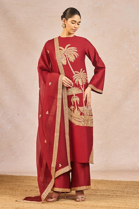 Masaba Lal Chaand Kinara Embroidered Kurta Set 