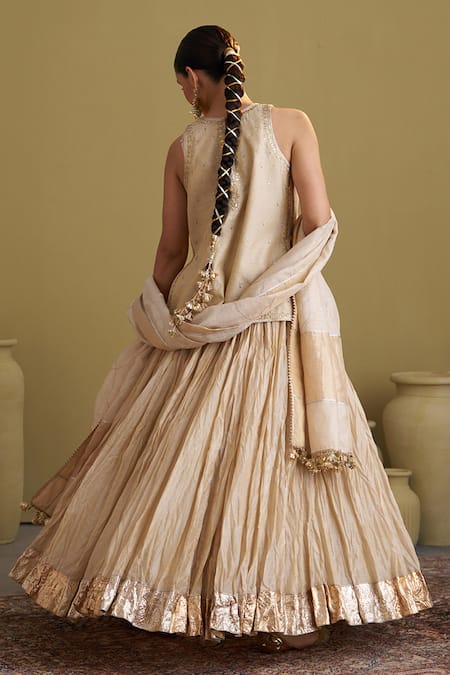 Vaaya Gota Work & Tassel Mercerized Silk Dupatta 