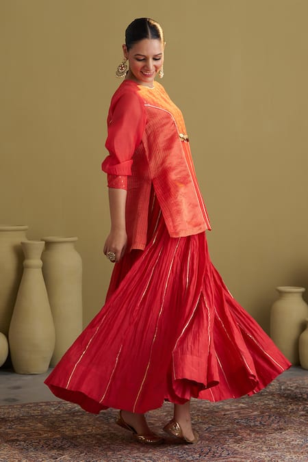 Vaaya_Red Silk, Chanderi, Brocade Gota Patti, Metallic Thread Round And Banarasi Tunic _at_Aza_Fashions
