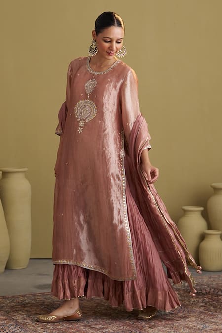 Vaaya Crushed Chanderi Gota Handwork Dupatta 