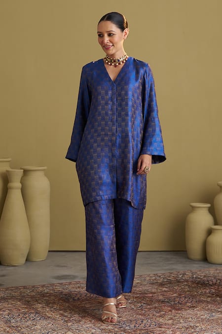 Shop_Vaaya_Blue Brocade, Silk Zari V-neck Banarasi Kurta And Pant Set _Online_at_Aza_Fashions