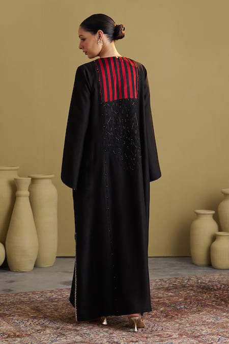 Vaaya Banarasi Katan Stripe Zardozi Kaftan 