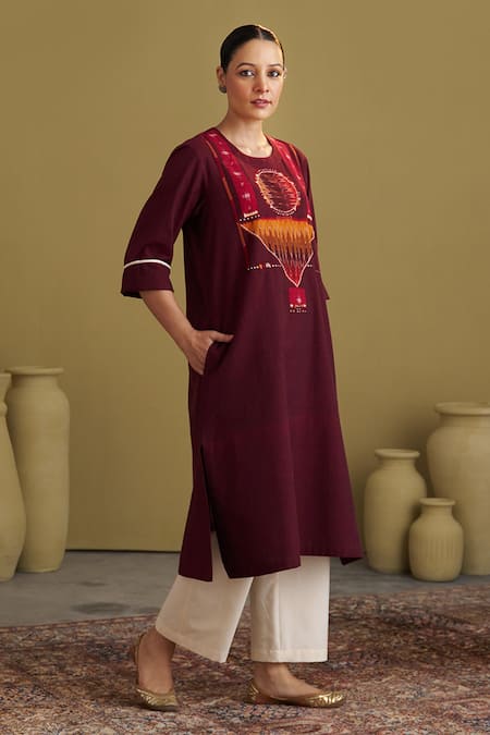 Shop_Vaaya_Red Silk, Chanderi Embroidery, Mirrors Round Neck Handwoven Kurta _Online_at_Aza_Fashions