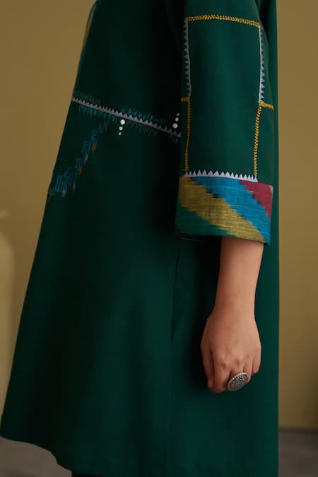 Shop_Vaaya_Green Handloom , Embroidery, Ikat And Handwork Kurta Set _Online_at_Aza_Fashions