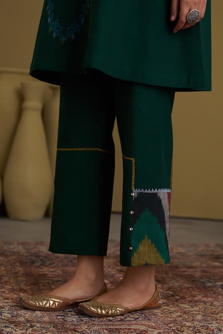 Buy_Vaaya_Green Handloom , Embroidery, Ikat And Handwork Kurta Set 