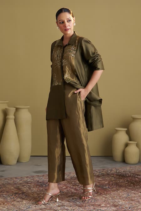 Vaaya_Olive Green Chanderi Silk, Tissue Sequins, Banarasi Reshmi And Tunic & Pant Set _at_Aza_Fashions