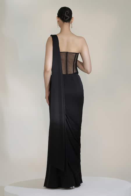 Libas Cafe by Nidhi & Ashish Eclipse Embroidered Corset With Pre-Draped Skirt Saree 