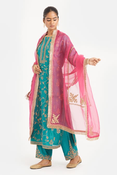 Buy_Kora_Teal Chanderi , Organza Dori Jaal Kurta, Pant And Dupatta Set 