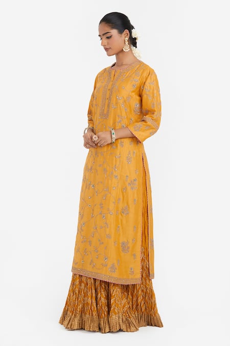 Kora_Yellow Chanderi Silk Embroidery, Sequins, Beads Round Neck Dori Jaal Kurta _Online_at_Aza_Fashions