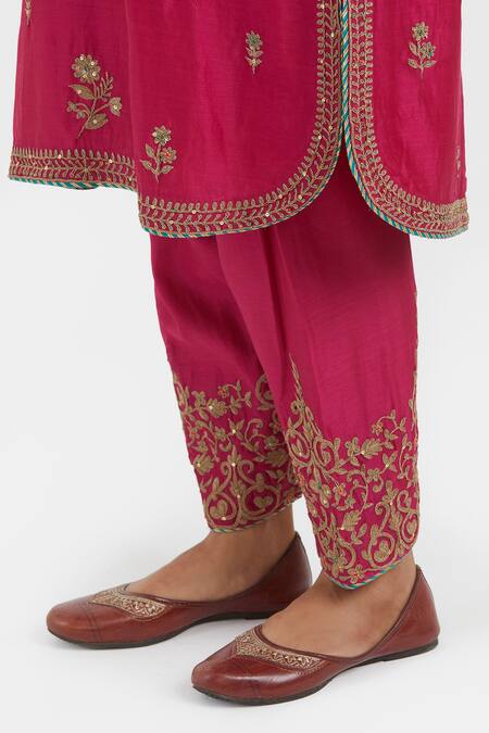 Buy_Kora_Fuchsia Chanderi Silk Embroidery, Sequins, Beads Mandarin Collar Dori Kurta 