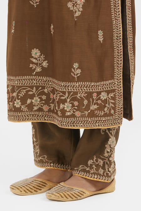 Kora_Olive Green Chanderi Silk Embroidery, Sequins, Beads Dori Kurta And Pants Set _at_Aza_Fashions