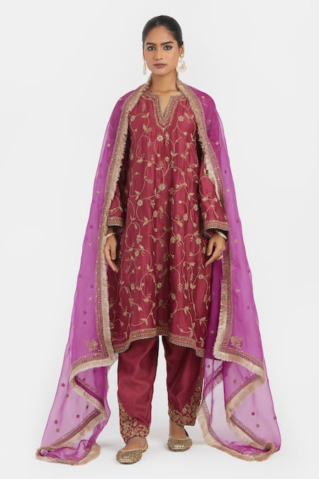 Buy_Kora_Red Chanderi Silk Embroidery, Beads, Sequins Split V-neck Dori A-line Kurta 