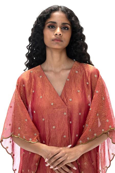 Mimamsaa_Magenta Tissue Embroidery, Piping V-neck Smriti Handwoven Crushed Kaftan Set _Online_at_Aza_Fashions