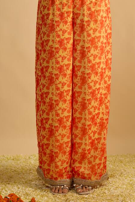 RAYASHA KHAN_Yellow Georgette, Organza Sequins, Dasies Floral Printed Hand Kurta Set _at_Aza_Fashions