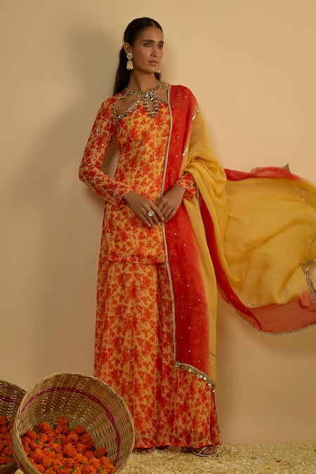 Buy_RAYASHA KHAN_Yellow Georgette, Organza Marigold Floral Printed Short Kurta Pant Set _Online_at_Aza_Fashions