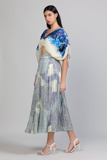 Zosia_Ivory Cotton , Modal, Applique V-neck Marea Pleated Top With Skirt _Online_at_Aza_Fashions