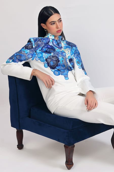 Zosia_Ivory Crepe Applique Azura Printed Blazer With Pant _Online_at_Aza_Fashions