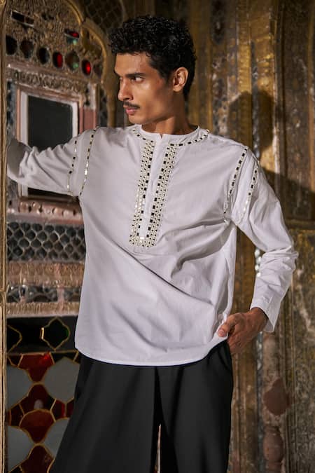 Dash And Dot_White Cotton Mirrors Work Organic Kurta _Online_at_Aza_Fashions