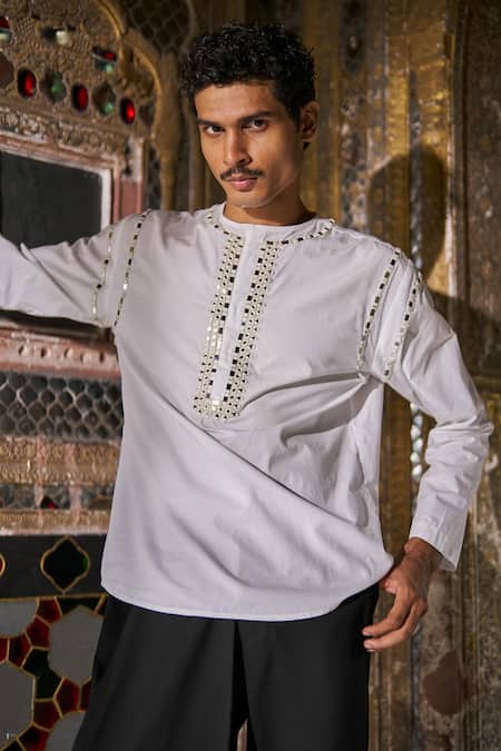 Shop_Dash And Dot_White Cotton Mirrors Work Organic Kurta _Online_at_Aza_Fashions