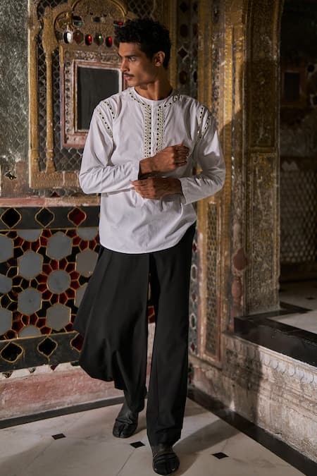 Dash And Dot_White Cotton Mirrors Work Organic Kurta _at_Aza_Fashions