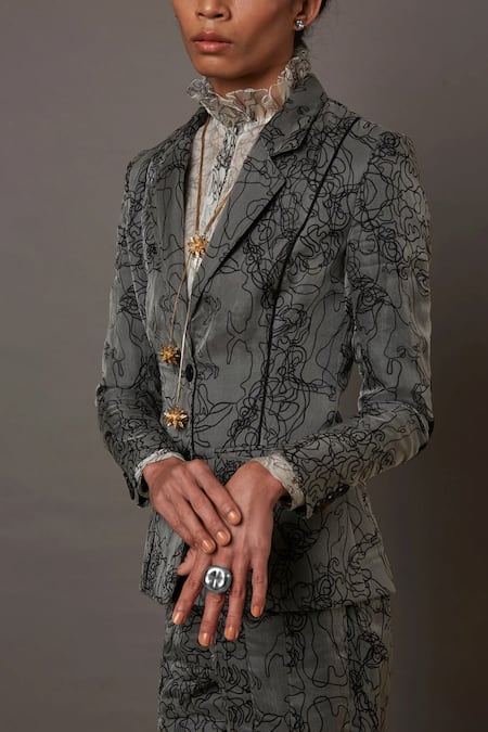 Buy_Quod_Silver Plated Molar Ring _Online_at_Aza_Fashions