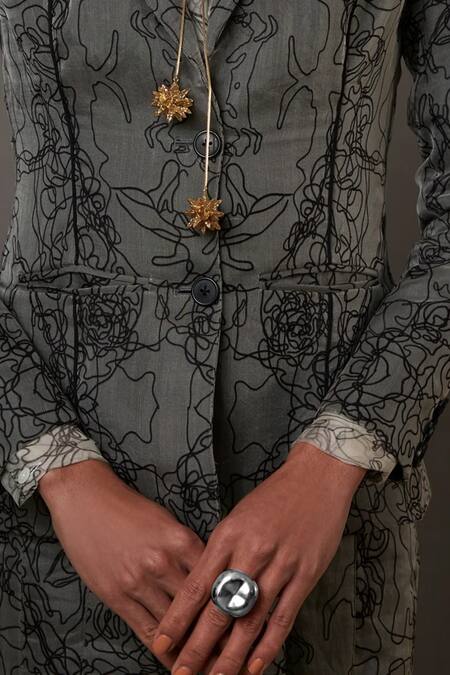 Shop_Quod_Silver Plated Molar Ring _Online_at_Aza_Fashions