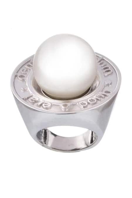 Quod QED Pearl Ring 